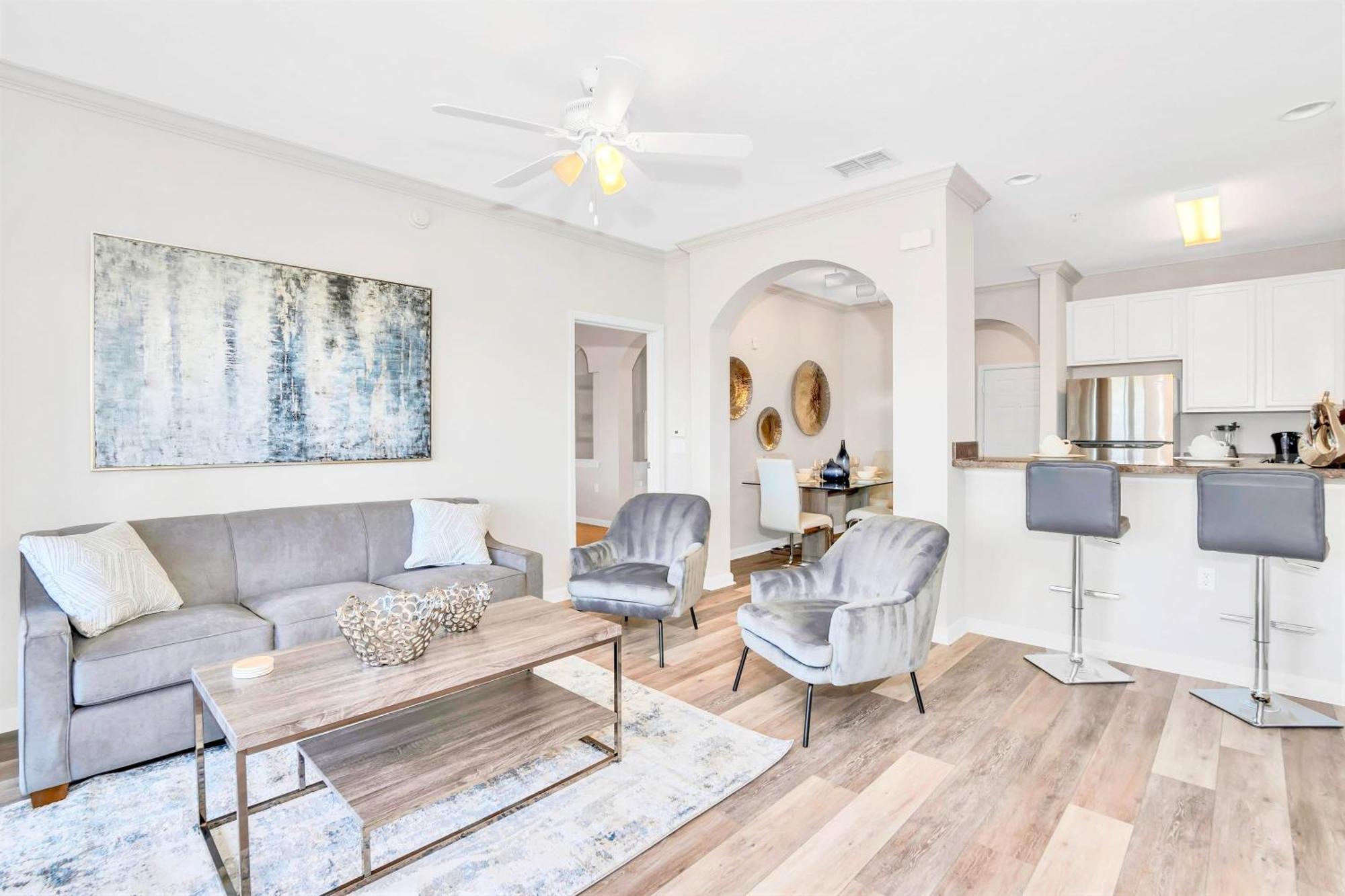 Stunning 3br Near - Pool And Hot Tub! Holiday home Orlando