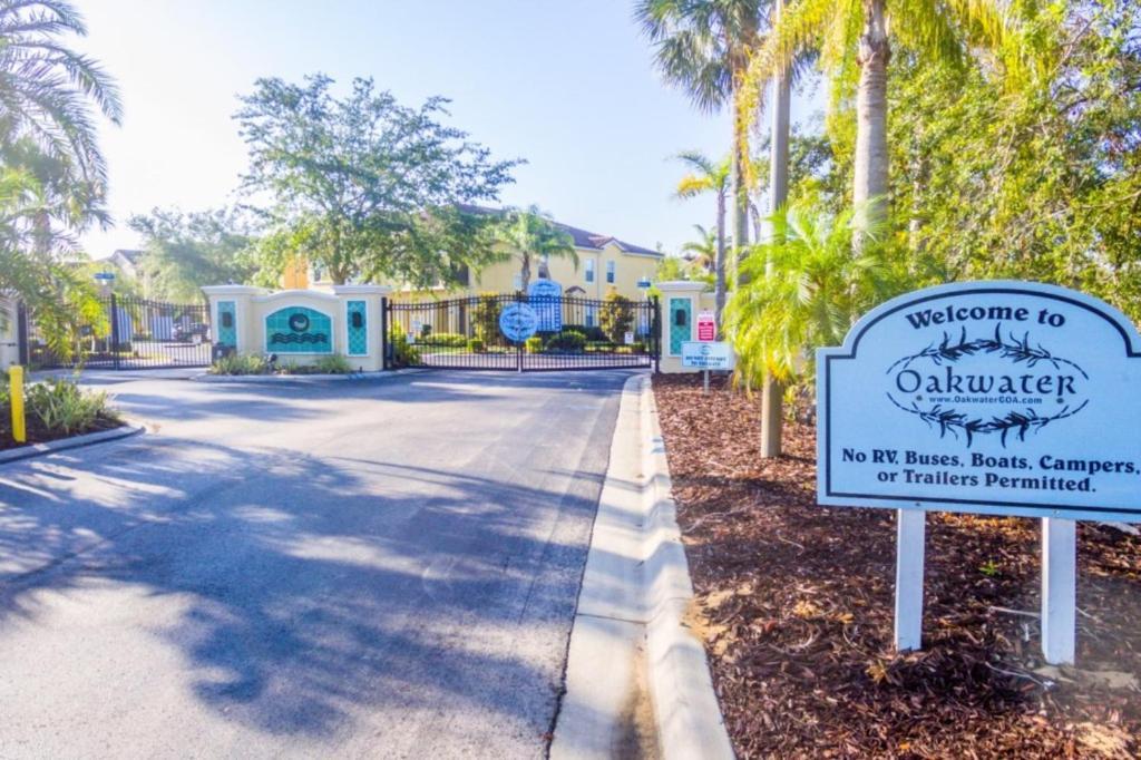 Holiday home 3 Bedrooms - 2 Bathrooms - Oakwater 7528 Pw Orlando