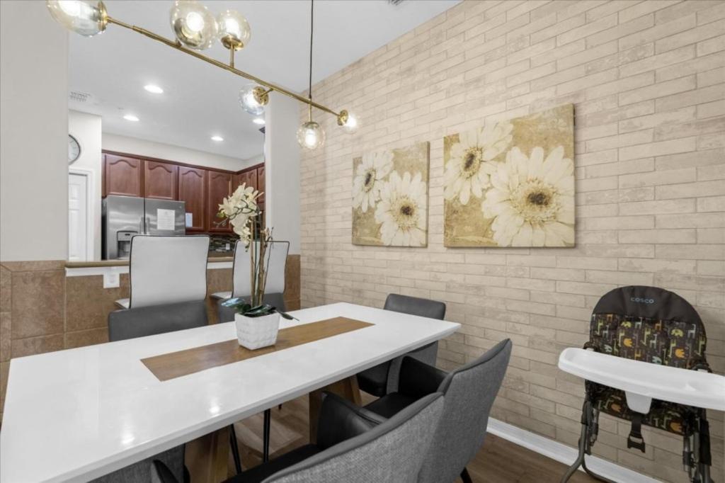 3 Bedrooms - 2 Bathrooms - Oakwater 7528 Pw * Orlando