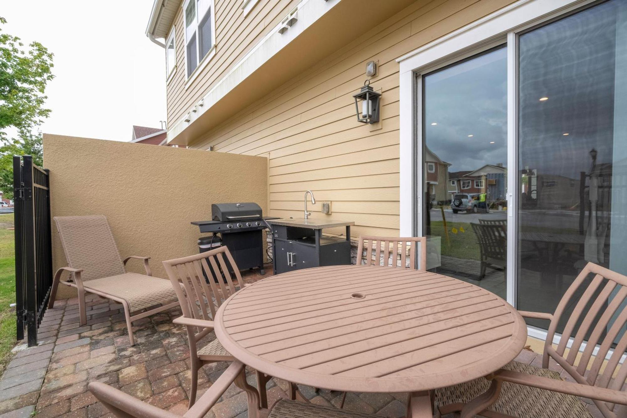 Gorgeous New 4 Beds Dream 5 Min To Orlando