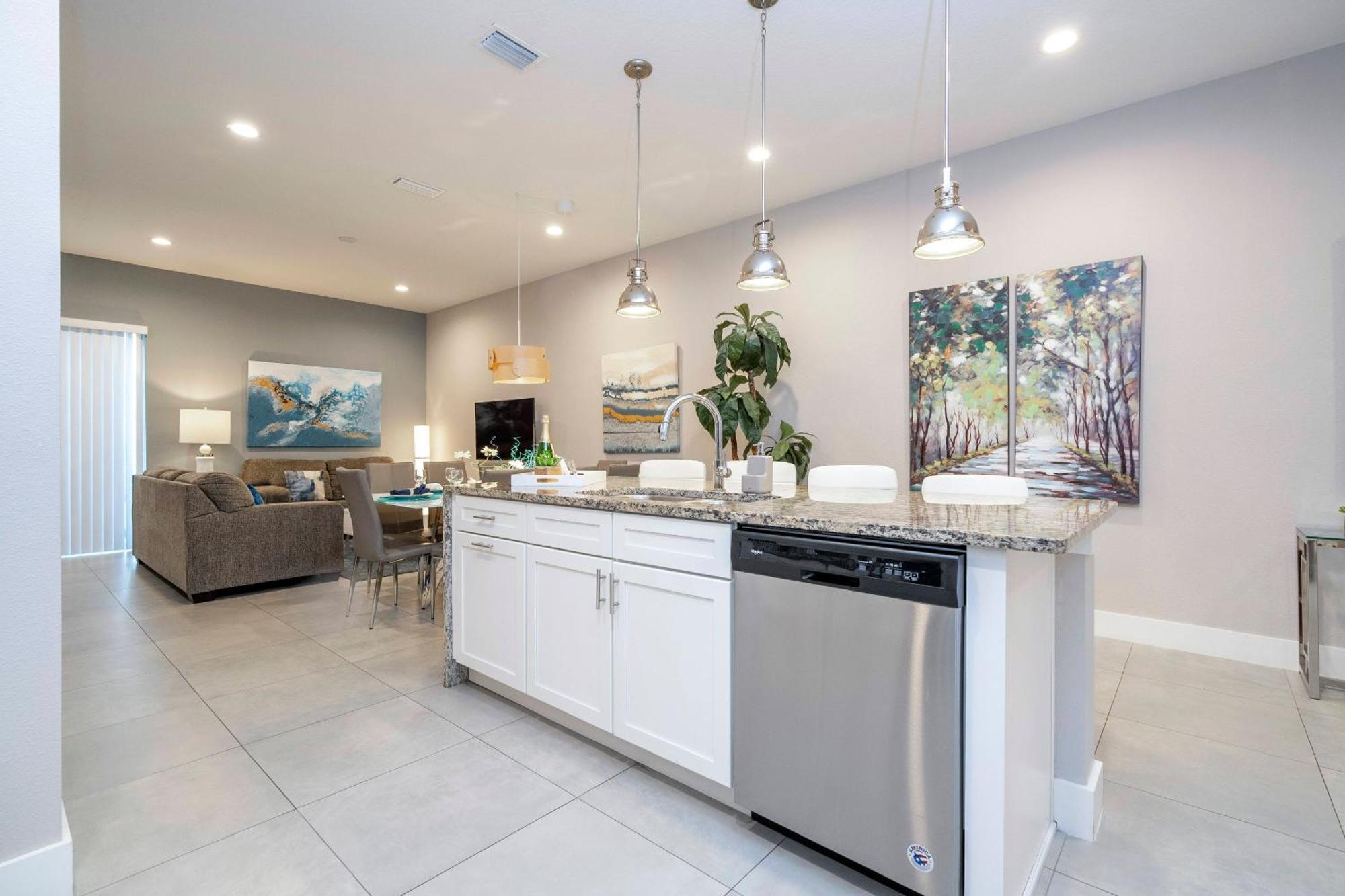 Gorgeous New 4 Beds Dream 5 Min To *