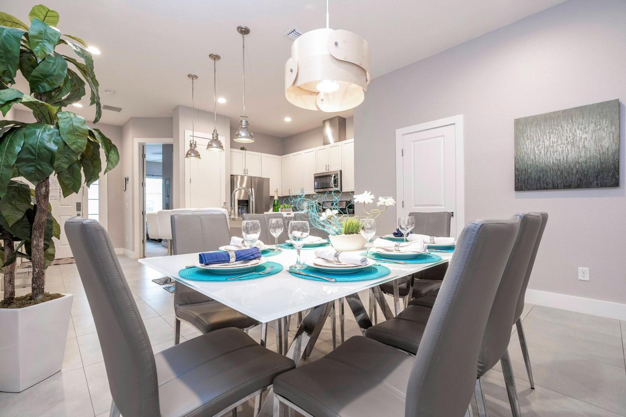 Gorgeous New 4 Beds Dream 5 Min To * Orlando