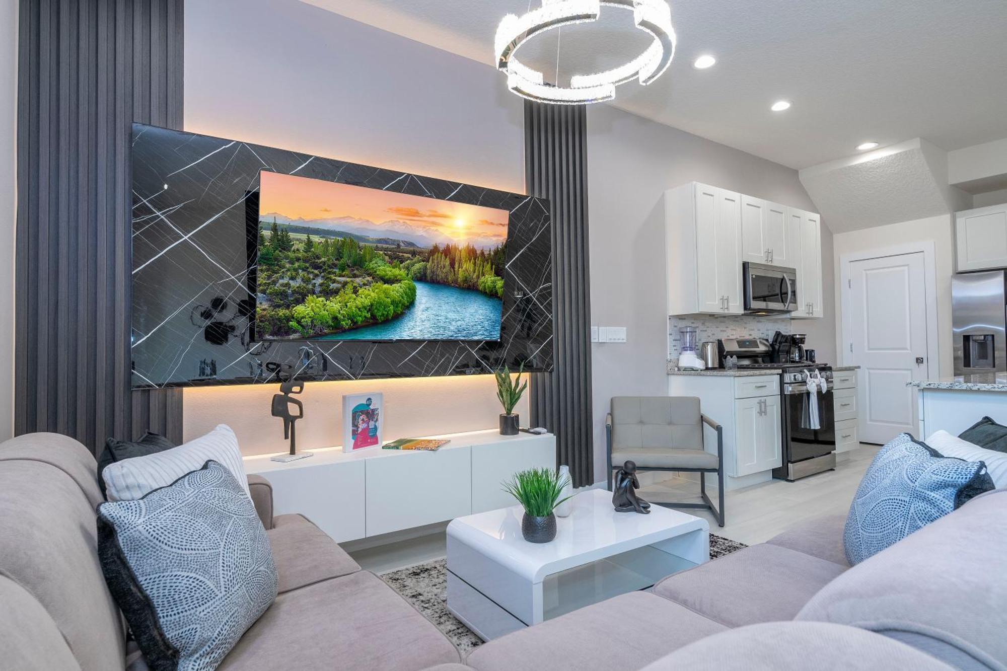 Stylish 2024 Brand New 3br 10 Min From Disney *
