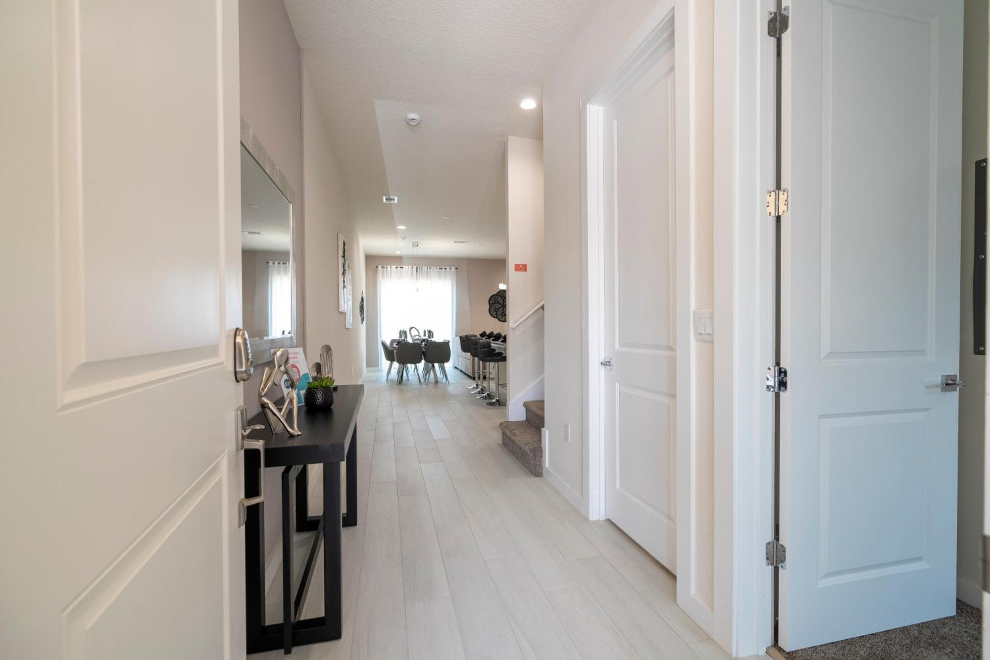 Stylish 2024 Brand New 3br 10 Min From Disney Villa *