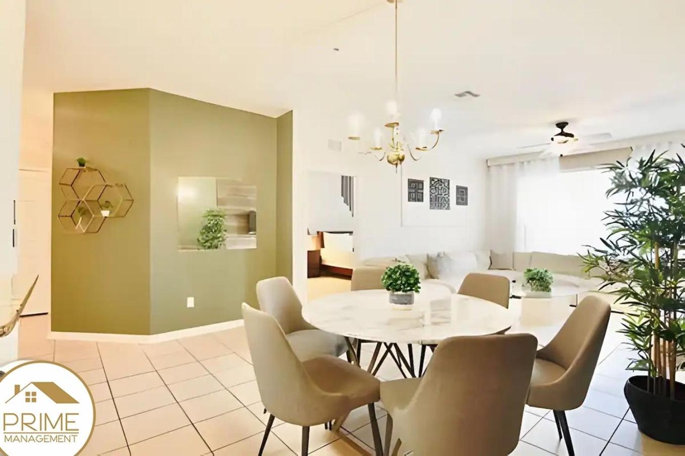 Perks 3bd Water Slides & Fun Apartment Orlando