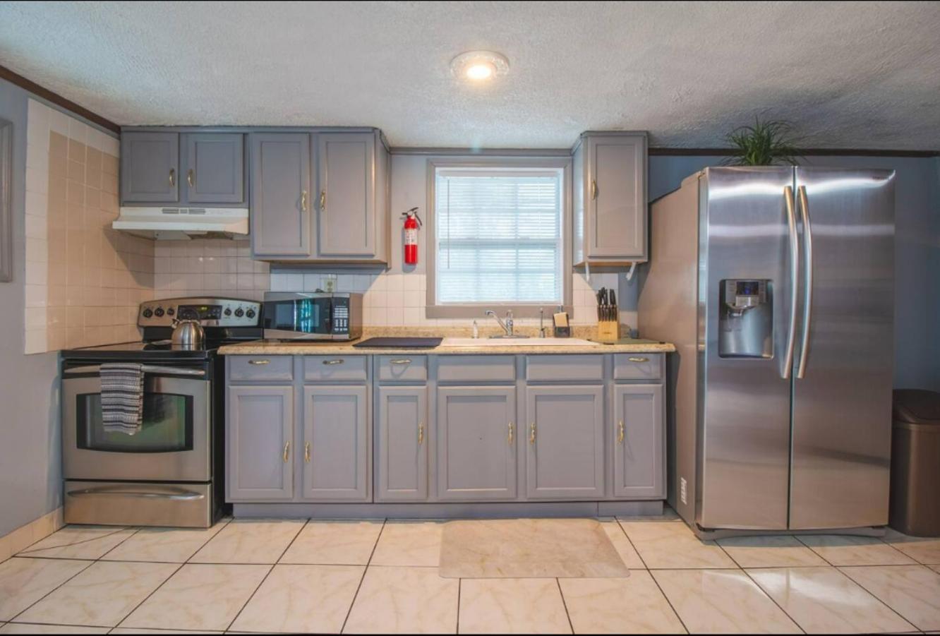 Private 2Br Pet-Friendly & Perfect For Groups! Holiday home Orlando