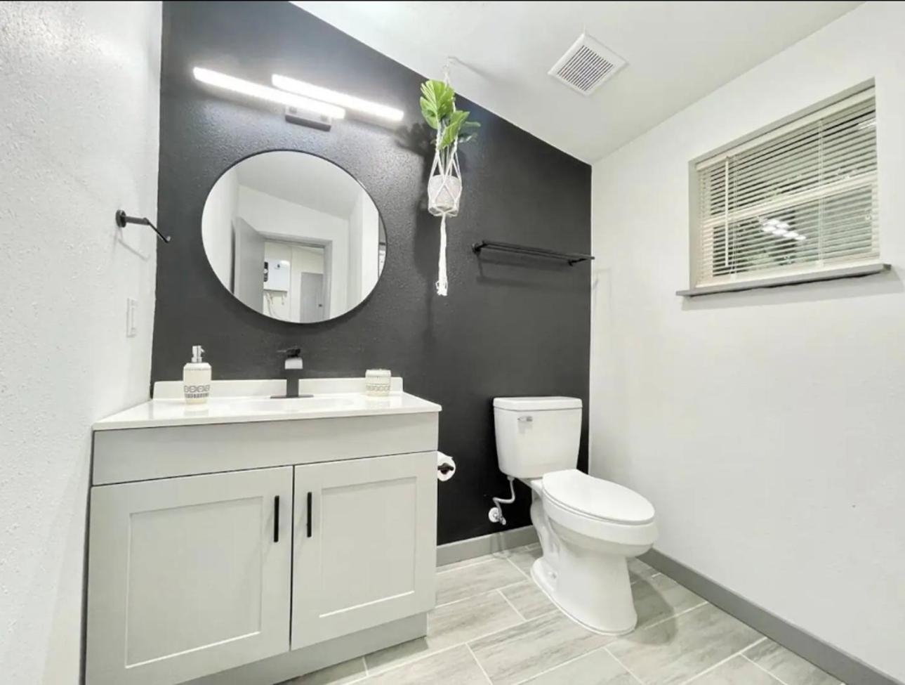 Remodeled 1Br Wfh Setup, Walkable, Sleeps 4! Orlando