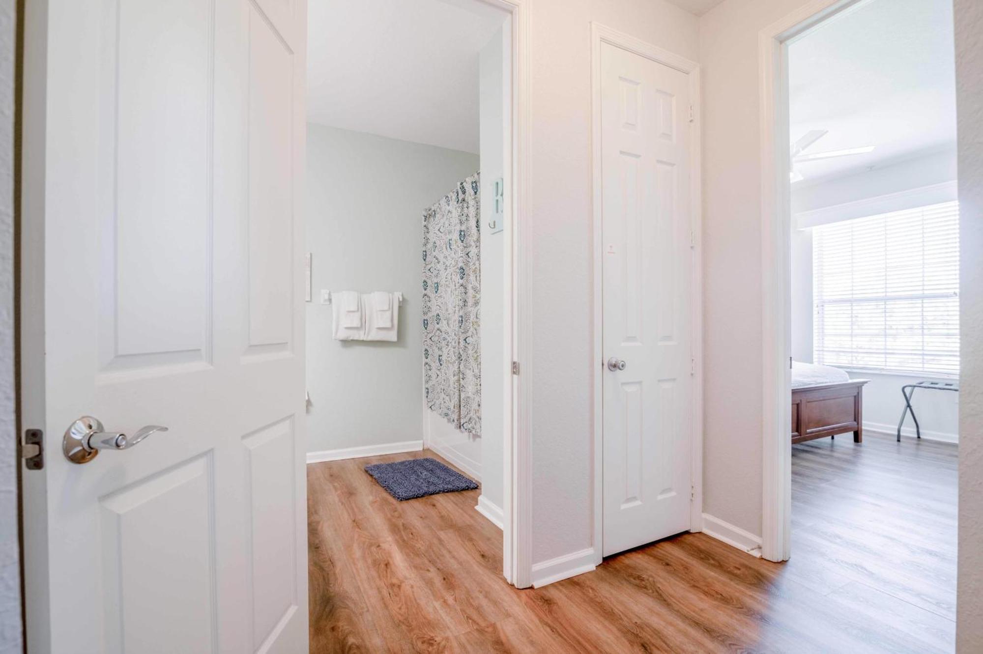 New! Fabulous Vista Cay Luxury Dream Near Theme Parks, And Walk To The Convention Center Apartment