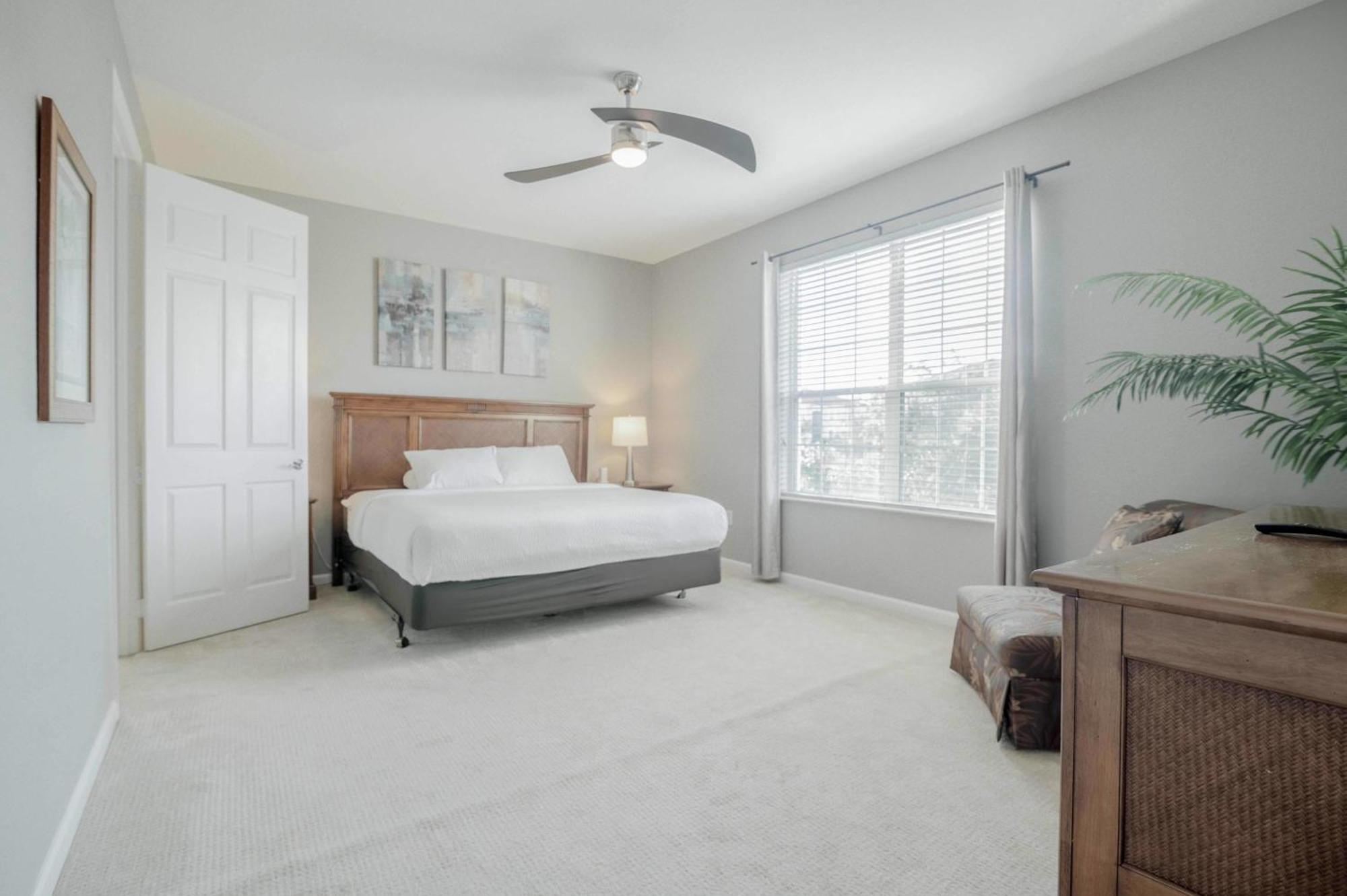Vista Cay Luxury Rhapsody Near Theme Parks And Walk To The Convention Center.