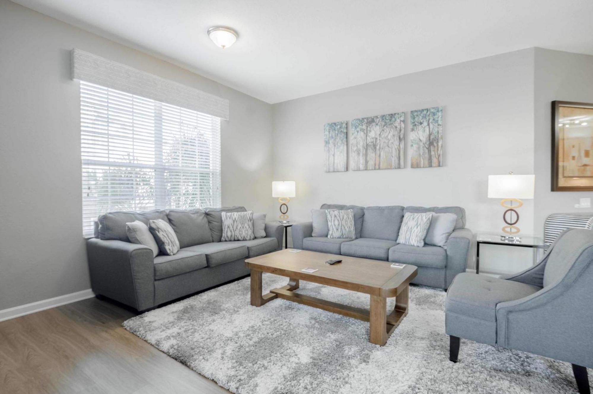 Vista Cay Luxury Rhapsody Near Theme Parks And Walk To The Convention Center. Apartment Orlando