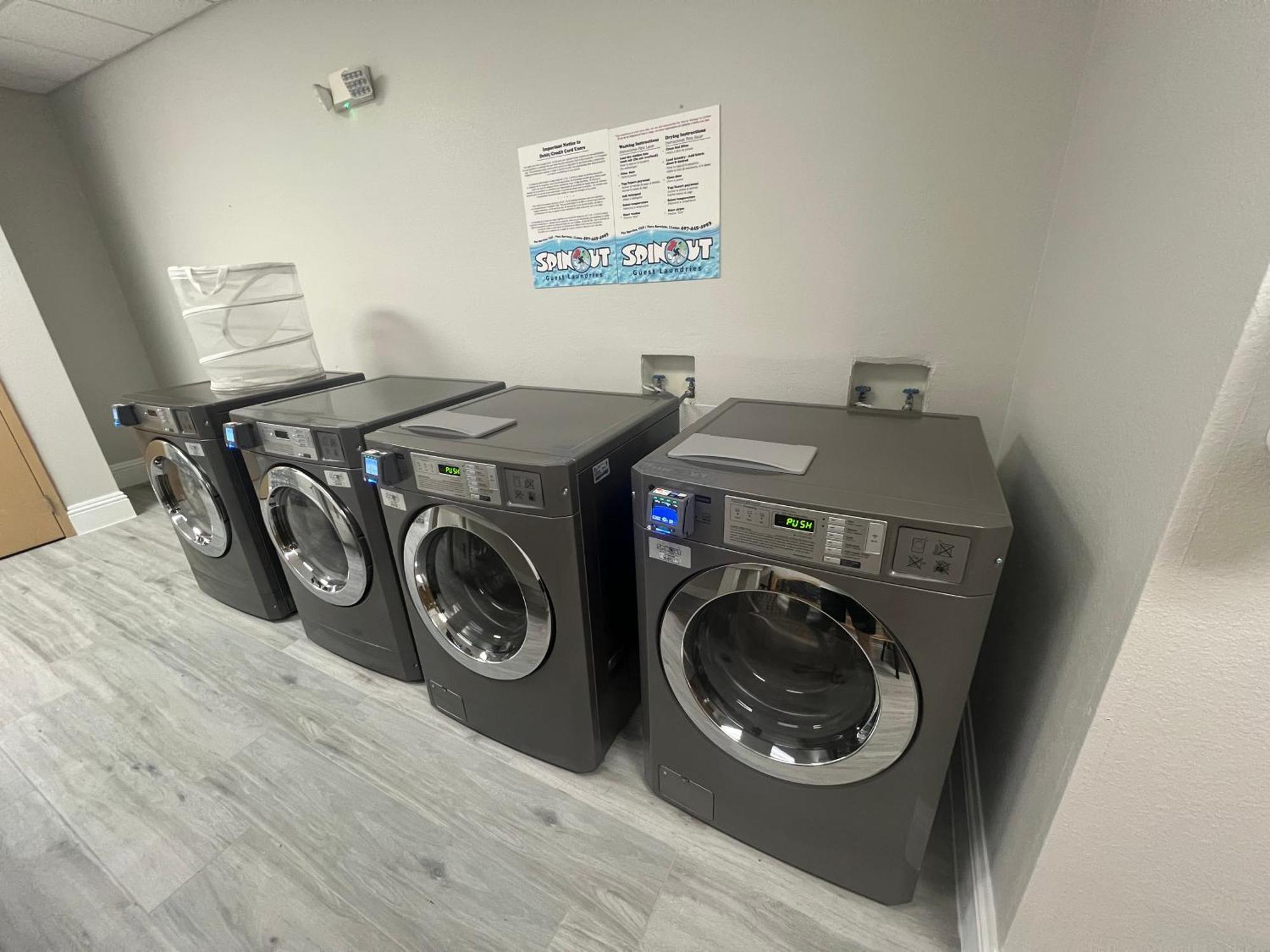 Free Shuttle 3 Queen Beds * Orlando