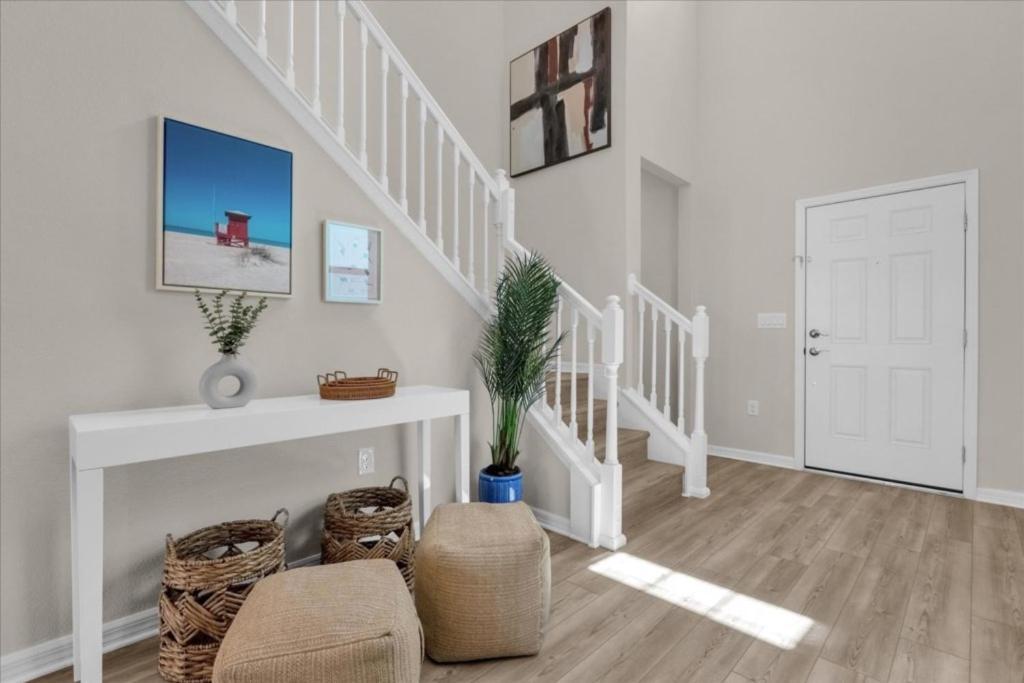 Holiday home 5 Bedrooms- 4 Bathrooms- Windsor Cay 1265 Er