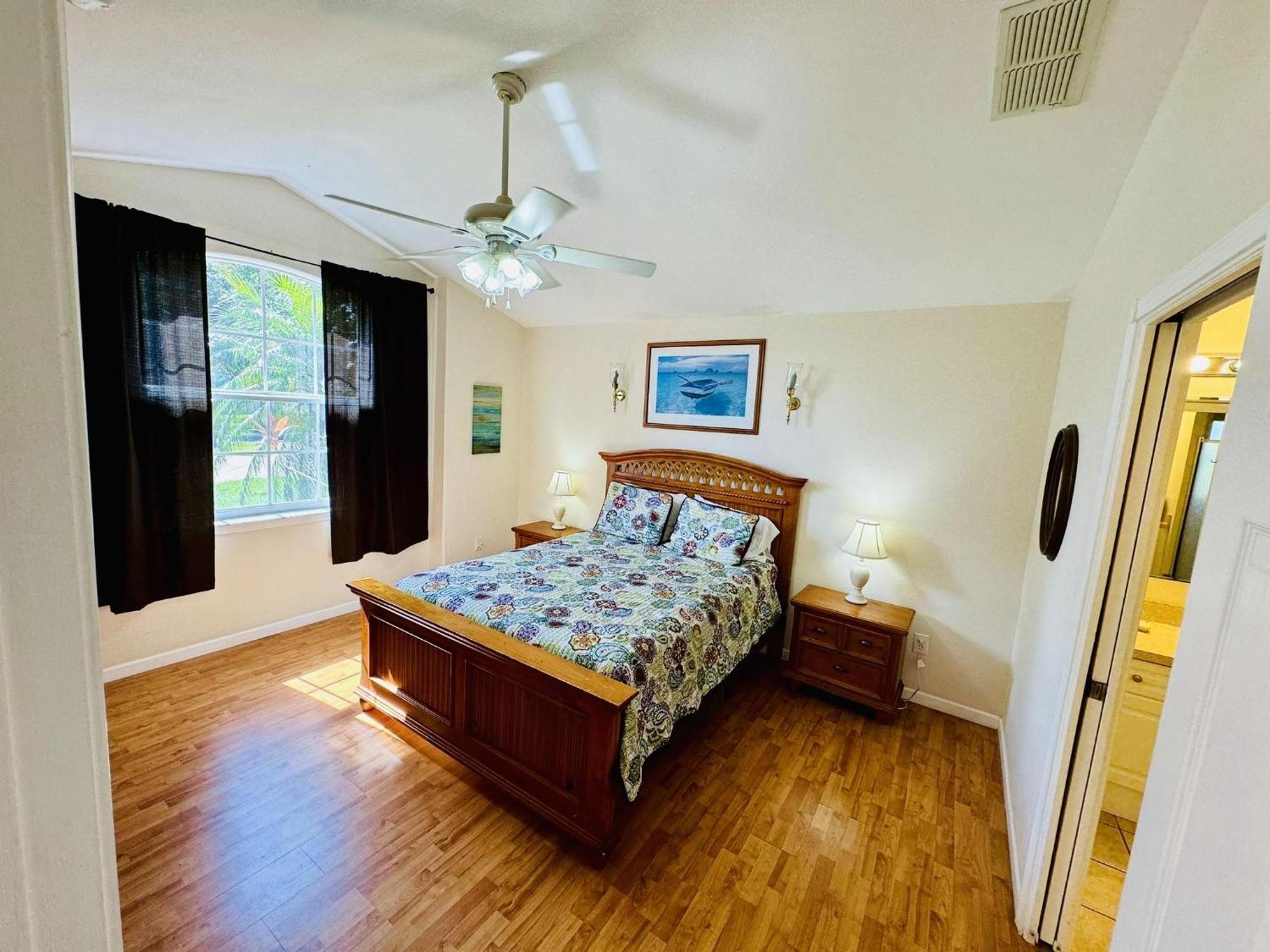Holiday home 4-3 Vacation With Private Pool Located At Formosa Gardens!!