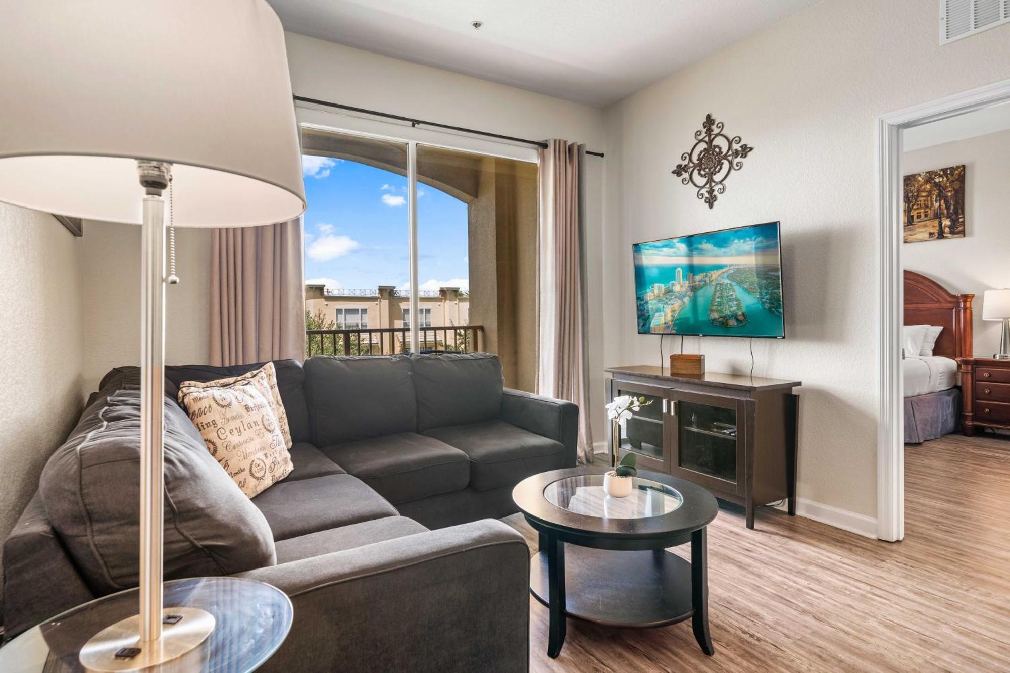 Apartment 4802 Cayview Avenue 308