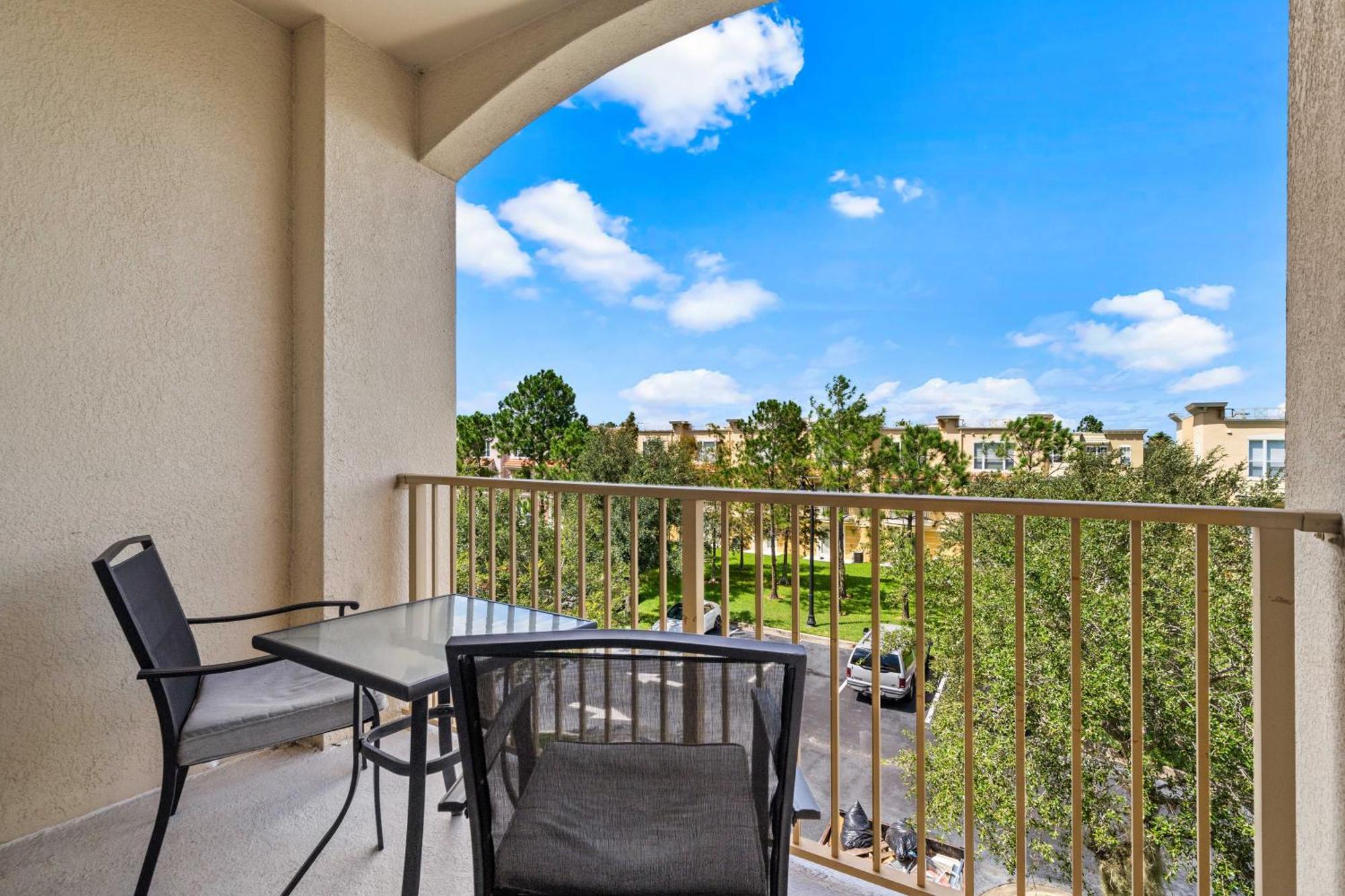 4802 Cayview Avenue 308 Apartment *