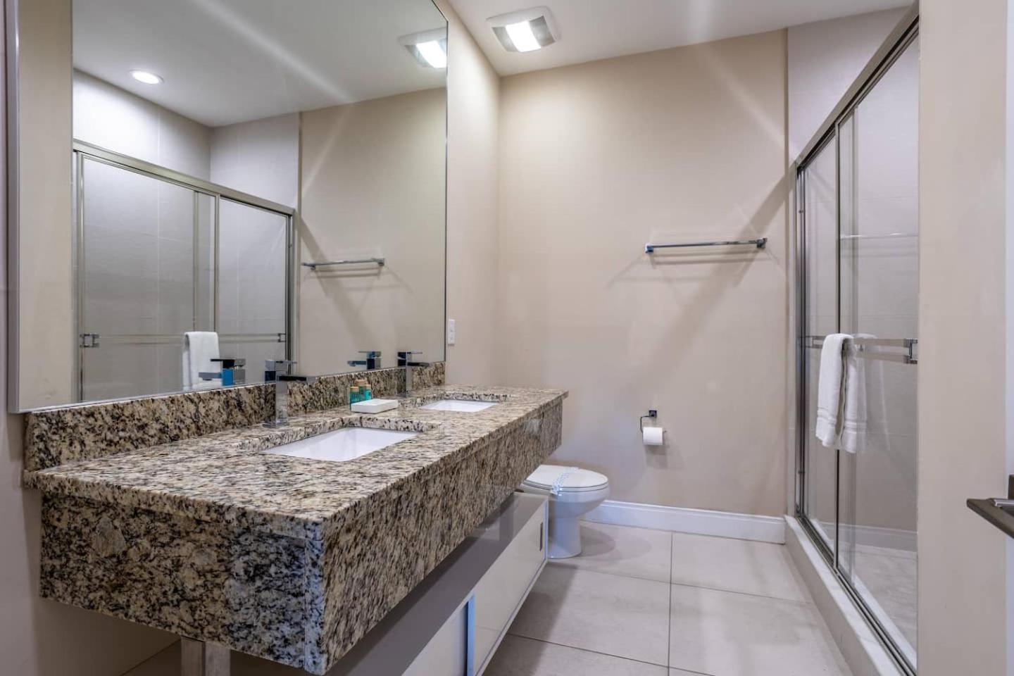 Holiday home 4Br Disney Fun! Gym Playroom Galore! Orlando