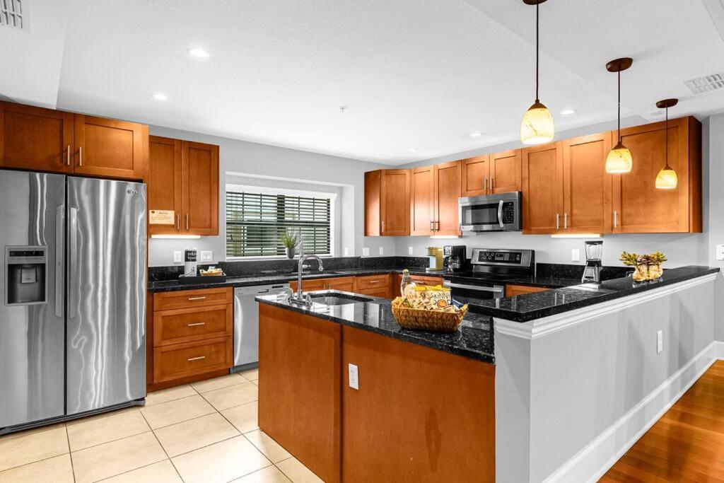 Cozy 4br Family Townhouse In Wonderful Area Holiday home Orlando