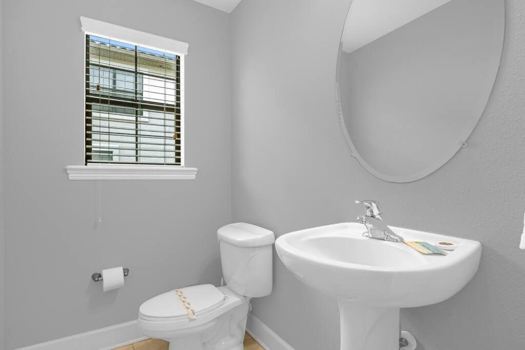 Cozy 4br Family Townhouse In Wonderful Area Orlando