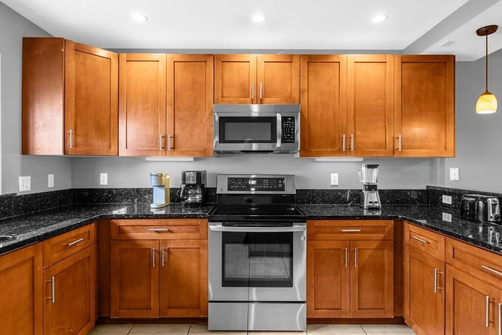 Cozy 4br Family Townhouse In Wonderful Area * Orlando