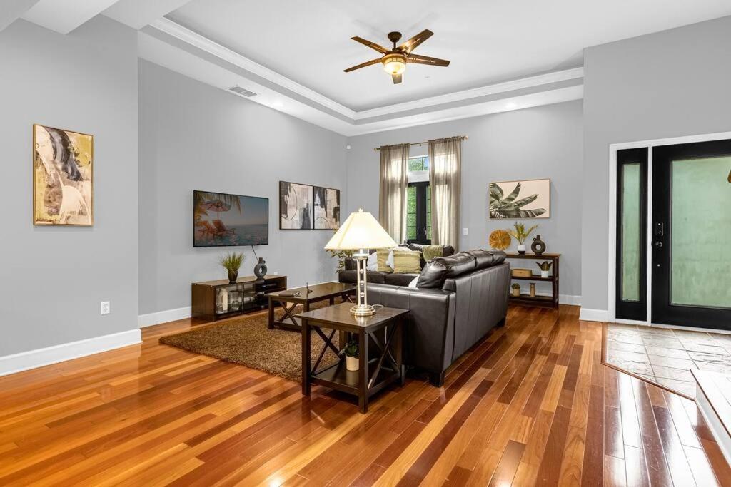 Cozy 4br Family Townhouse In Wonderful Area Holiday home Orlando