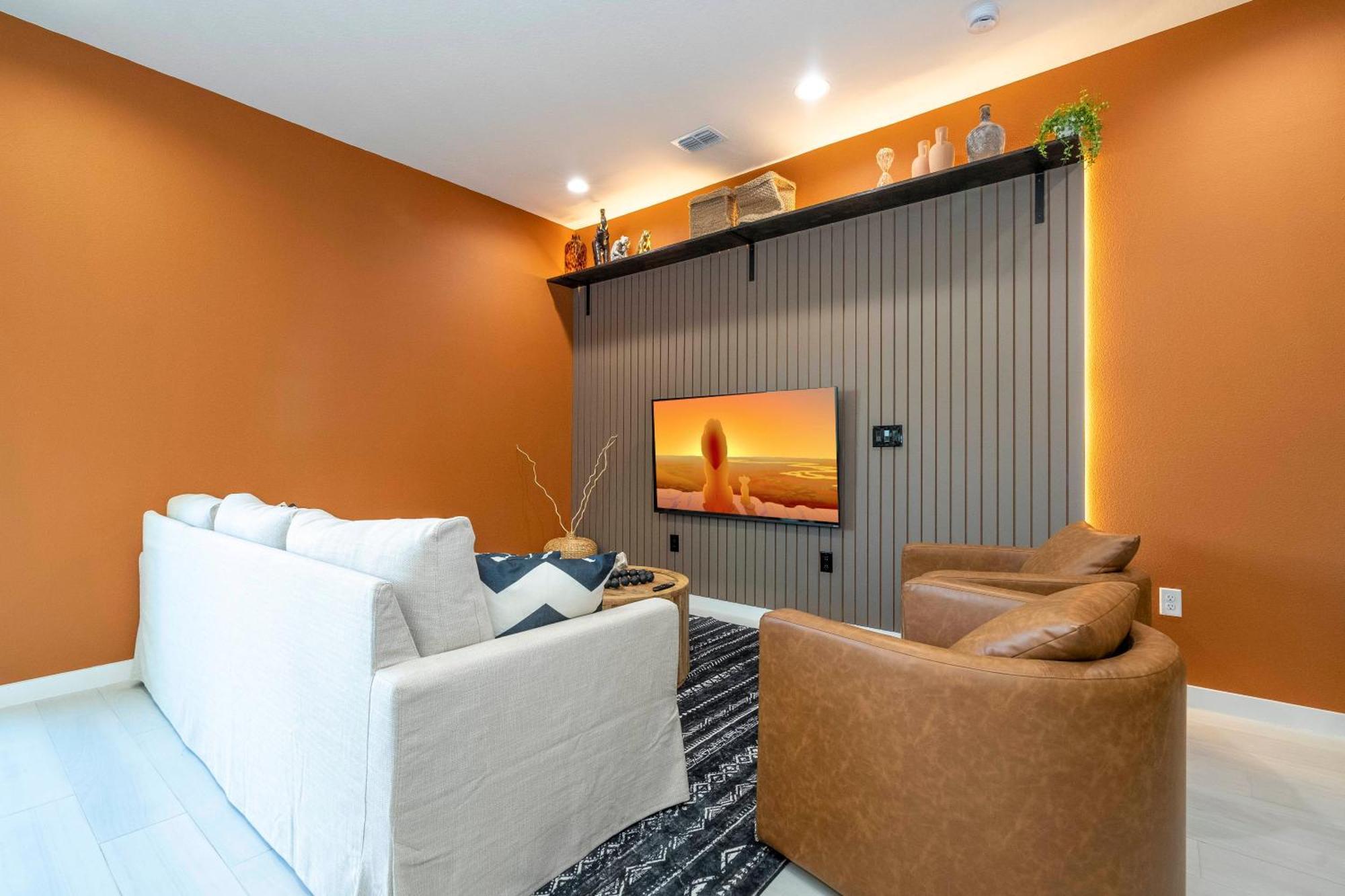 Welcome To The Lion Nest. A Savanna-inspired Oasis Holiday home Orlando