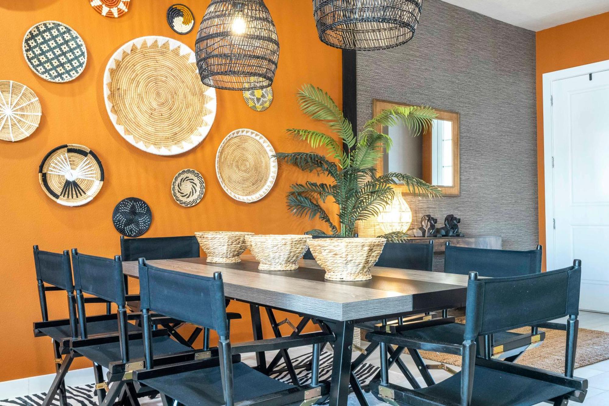 Welcome To The Lion Nest. A Savanna-inspired Oasis Holiday home Orlando