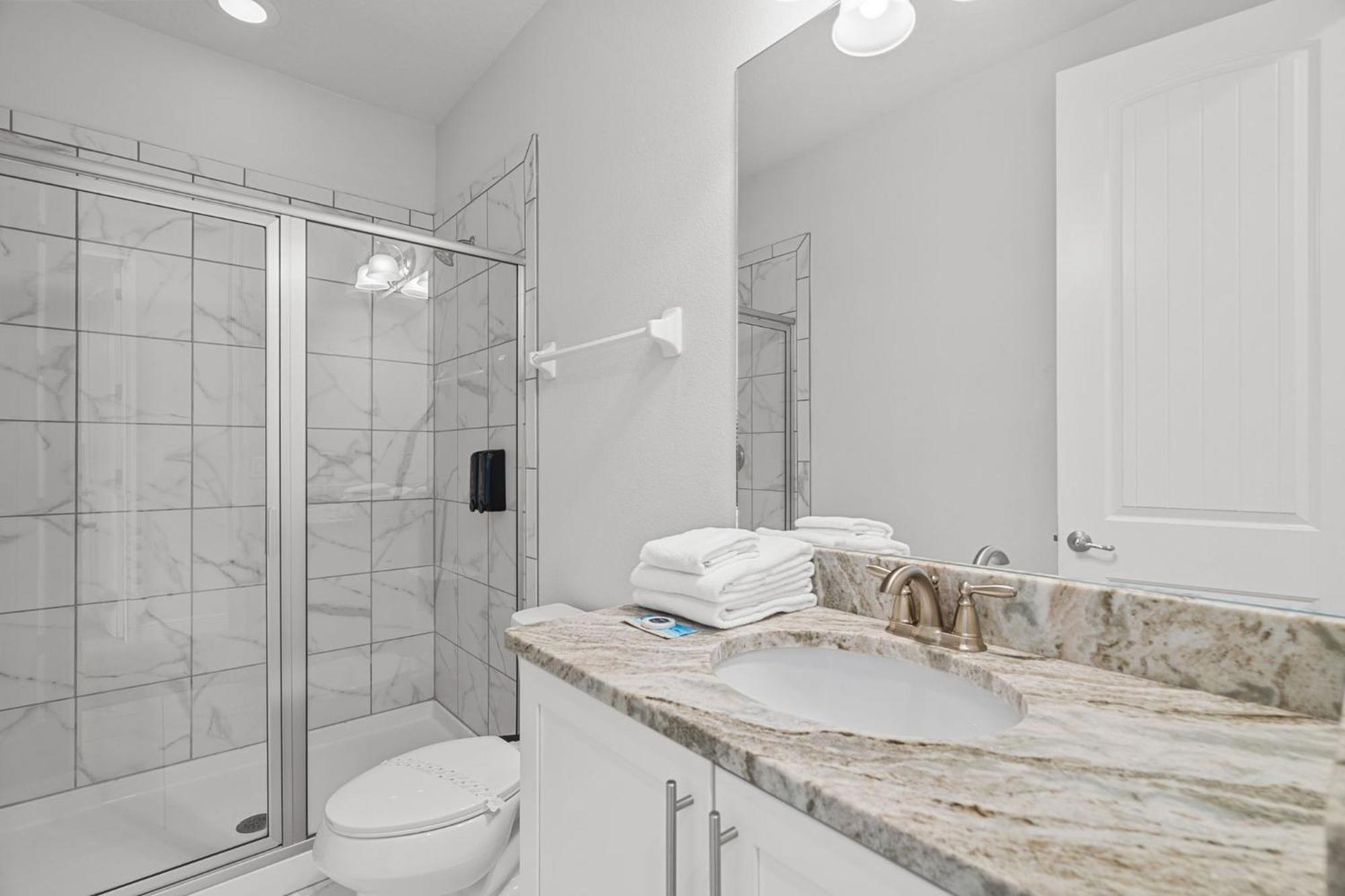 8 Bedrooms- 8 Bathrooms- Encore 7714fd * Orlando