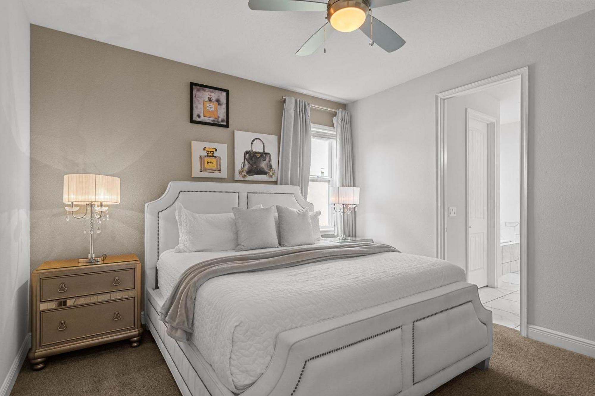 Holiday home 8 Bedrooms- 8 Bathrooms- Encore 7714fd *