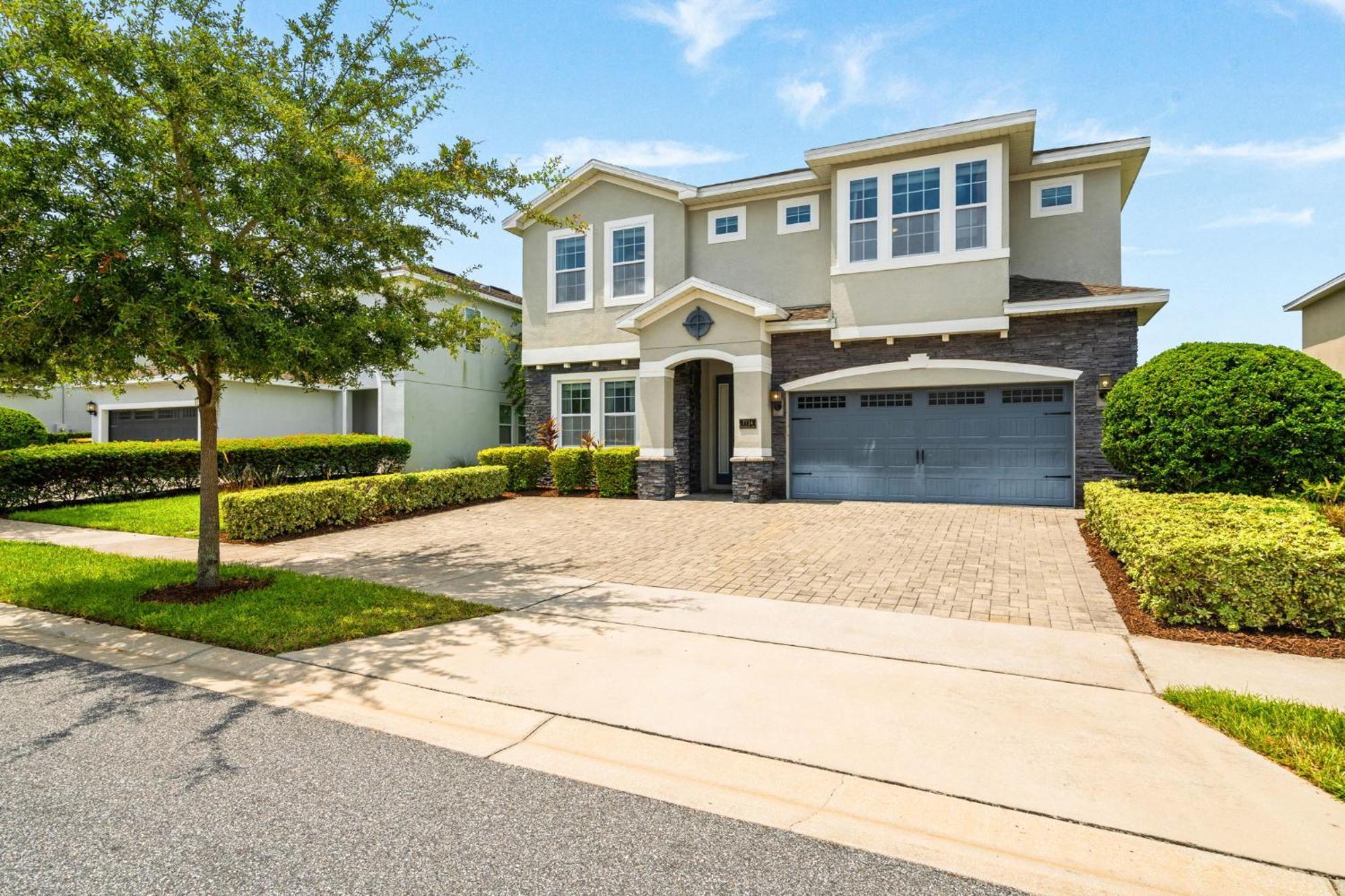 8 Bedrooms- 8 Bathrooms- Encore 7714fd Orlando