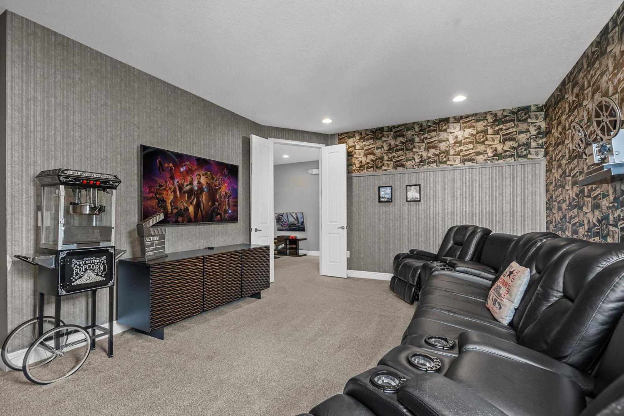 8 Bedrooms- 8 Bathrooms- Encore 7714fd Holiday home Orlando