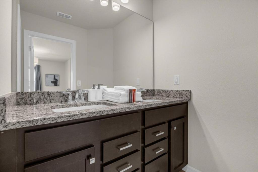 7 Bedrooms- 5,5 Bathrooms- Windsor Cay 1261 Er Holiday home Orlando