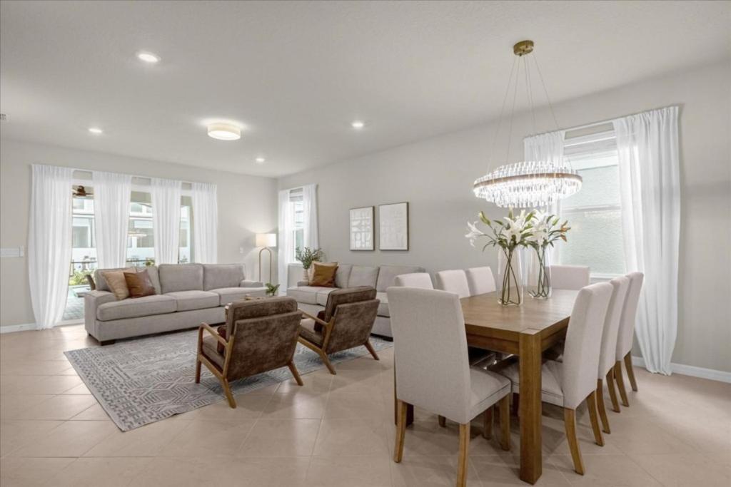 Holiday home 7 Bedrooms- 5,5 Bathrooms- Windsor Cay 1261 Er