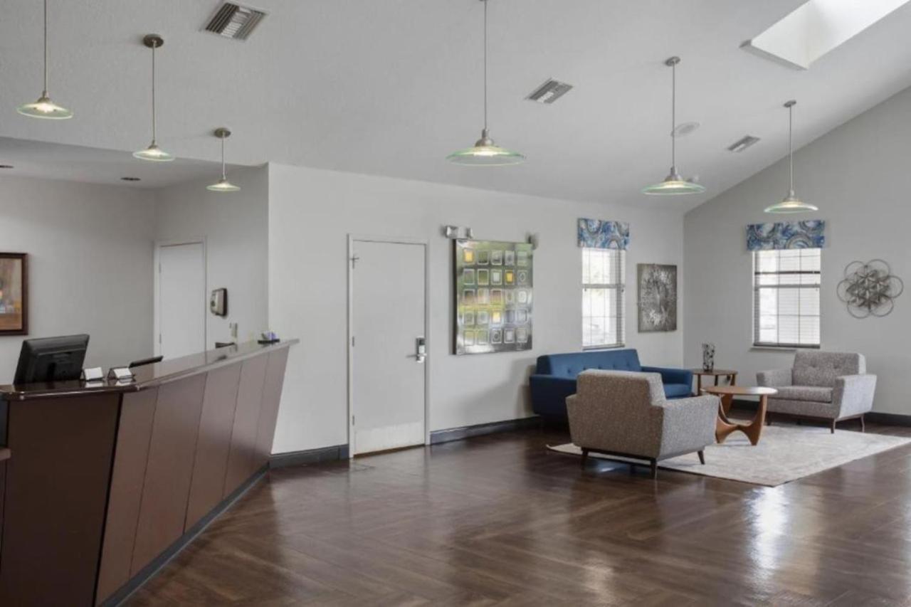 Diamond - Orbit One Vacation Villas- 2bd Holiday home