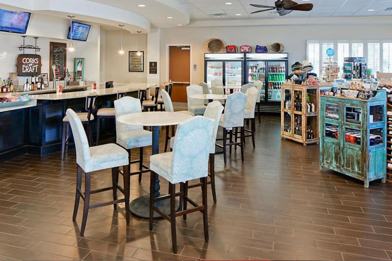 Take The Family To In Great 2bd In A Setting With Tons Of Amenities Orlando
