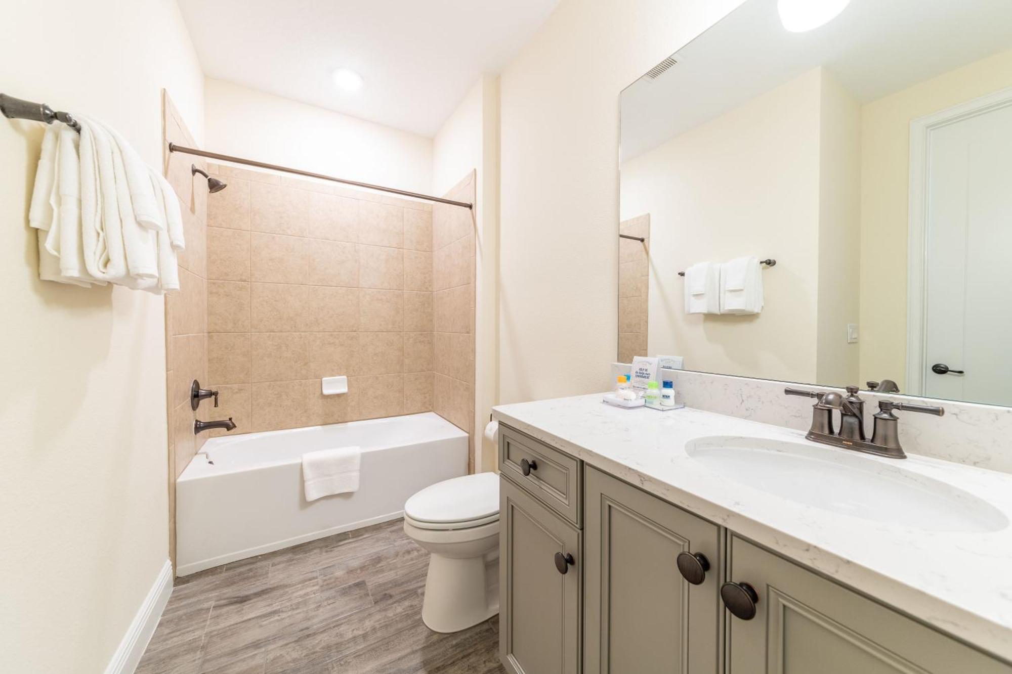 High Tide With Private Pool Near With Margaritaville Access - 8053su