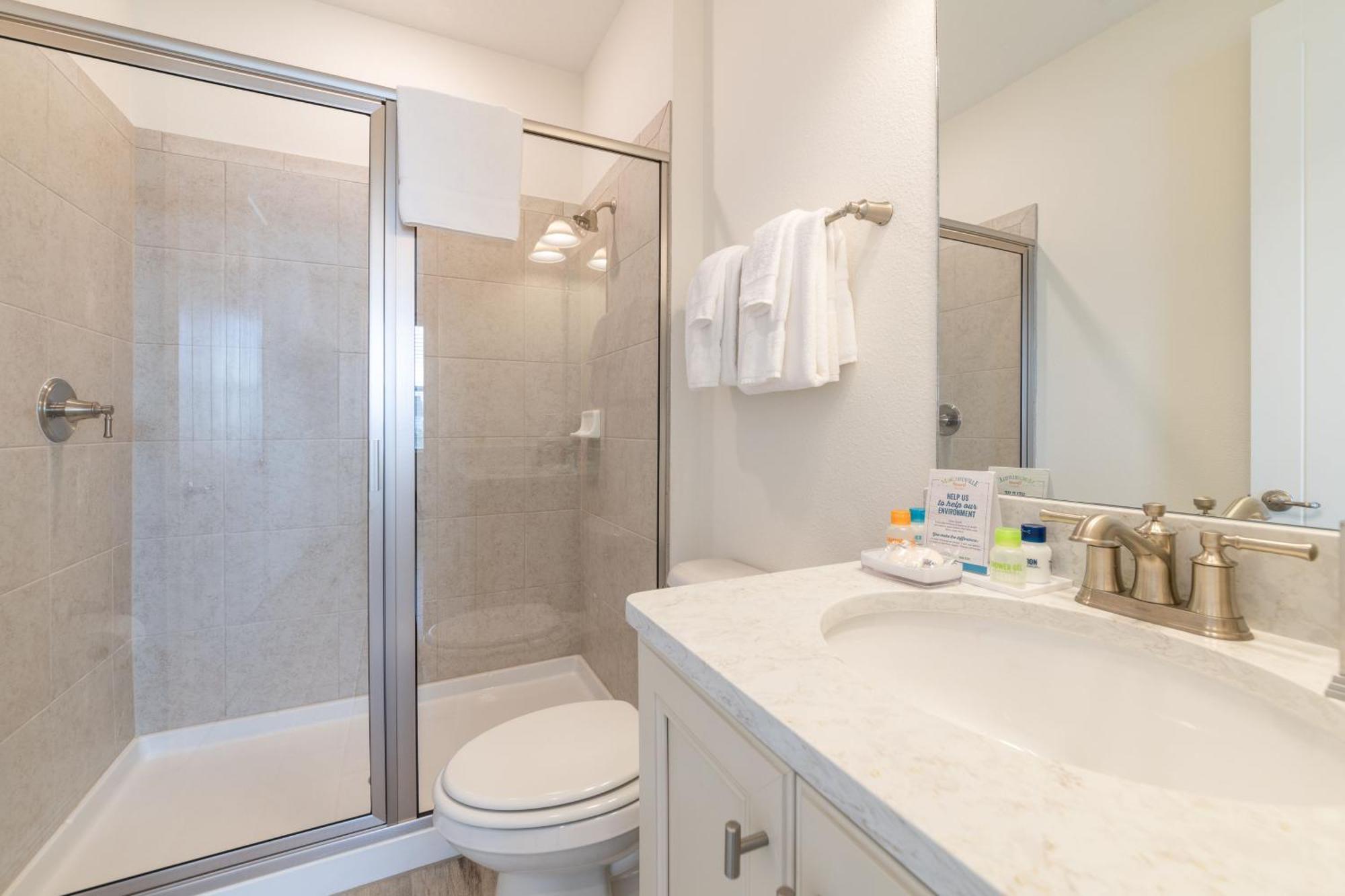 Spacious With Private Pool Near With Margaritaville Access - 8009su Holiday home *
