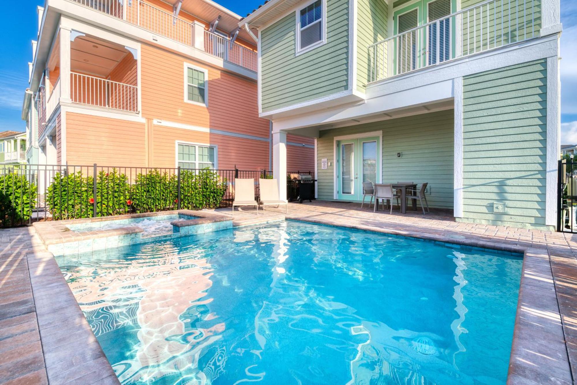 Spacious With Private Pool Near With Margaritaville Access - 8009su Holiday home Orlando