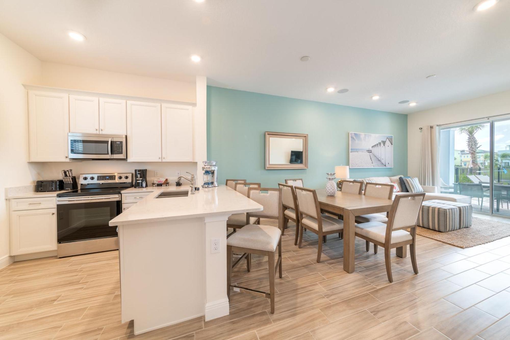Waterfront With Private Pool Near And Margaritaville Access - 7985su Holiday home Orlando