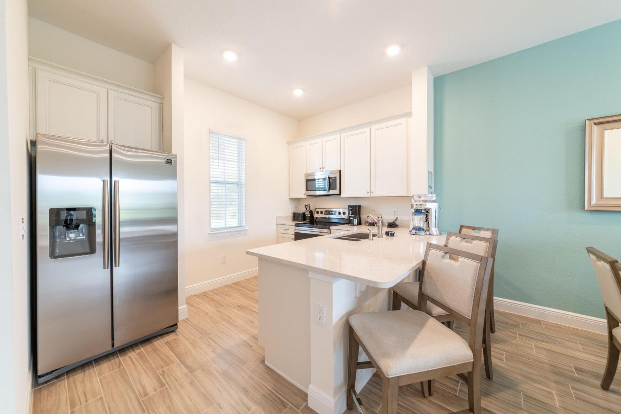 Waterfront With Private Pool Near And Margaritaville Access - 7985su Holiday home Orlando