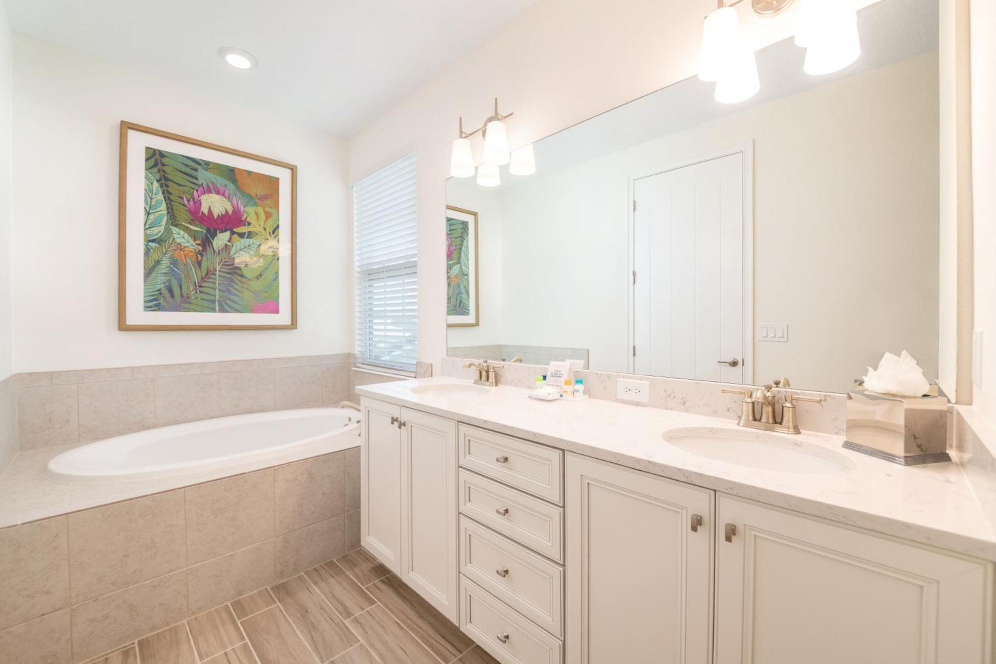 Sunset Sands Near With Margaritaville Access - 8065dr