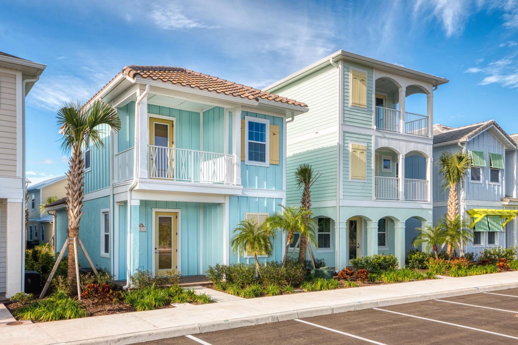 Sun Dazed With Hot Tub Near With Margaritaville Access - 2974sr