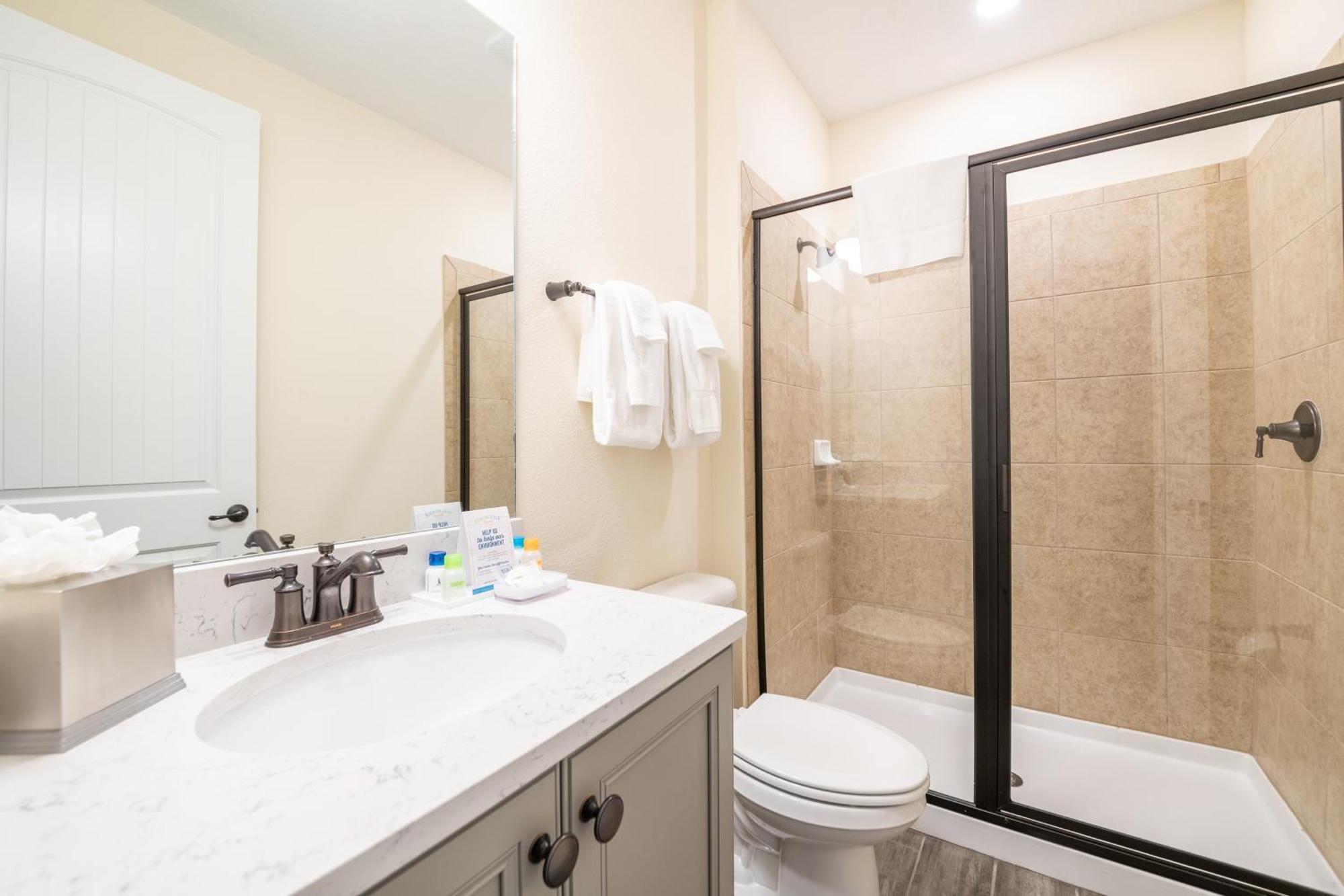 3 Story With Private Pool Near With Margaritaville Access - 8105su