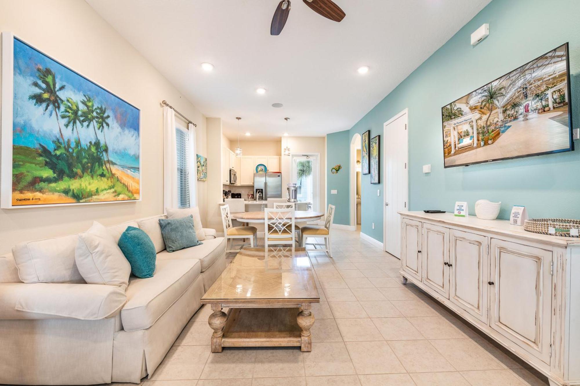 Sunny Yellow Near With Margaritaville Access - 3075kl Holiday home