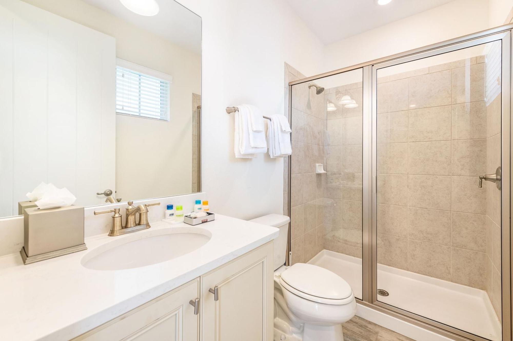 Holiday home Love, Luck And Magic With Private Hot Tub Near And Margaritaville Access - 8013ff *