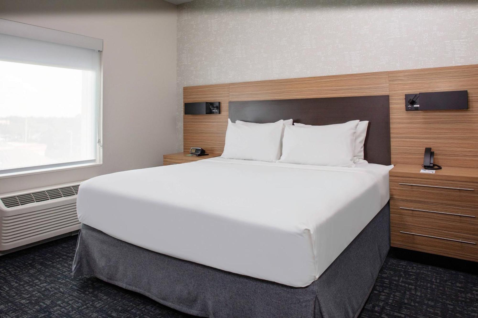 Towneplace By Marriott Airport Hotel Orlando