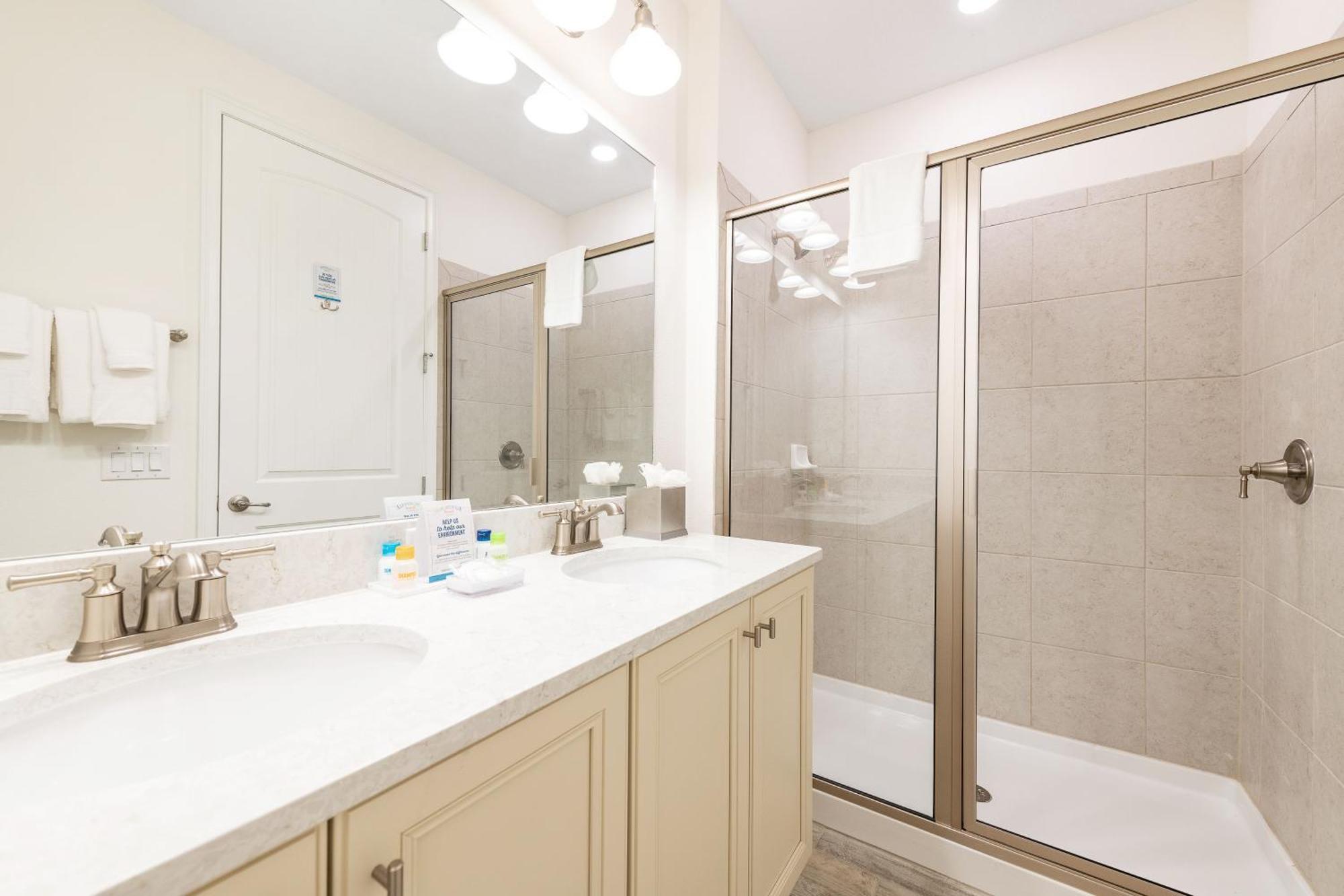 Fabulous Near With Margaritaville Access - 8075kd *