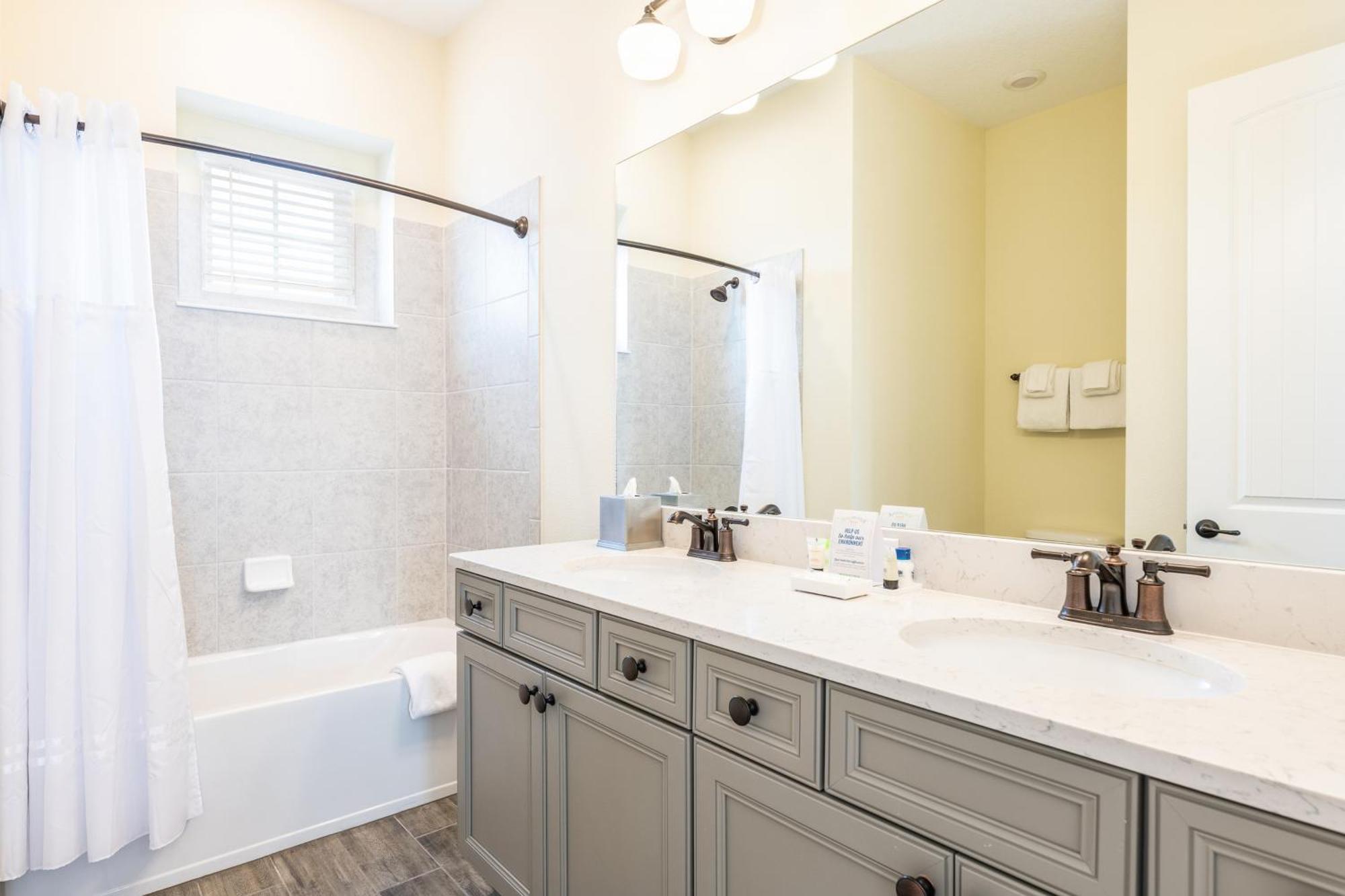 Comfy Near With Private Pool Margaritaville Access - 2926sr Holiday home