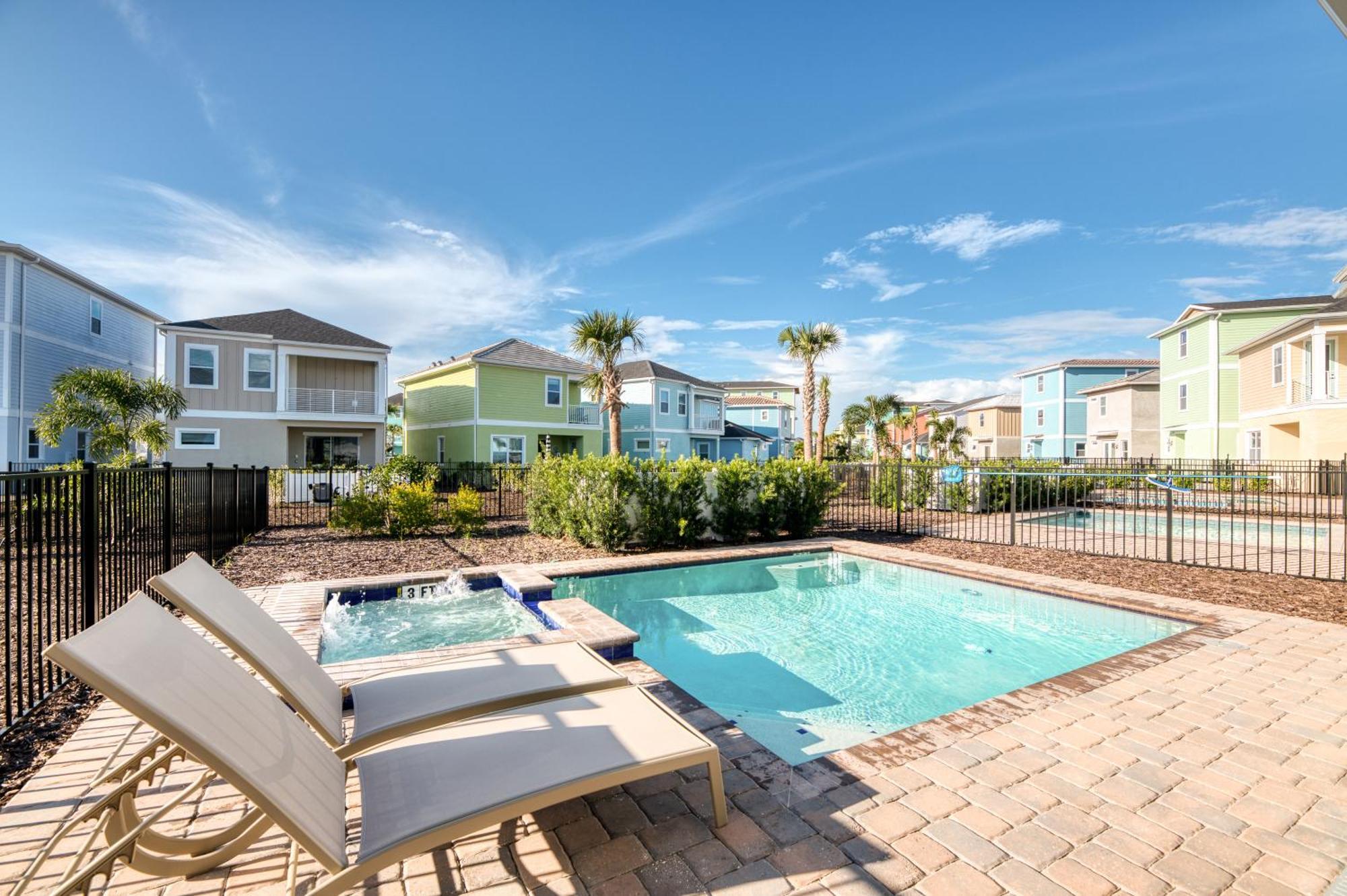 Holiday home Comfy Near With Private Pool Margaritaville Access - 2926sr