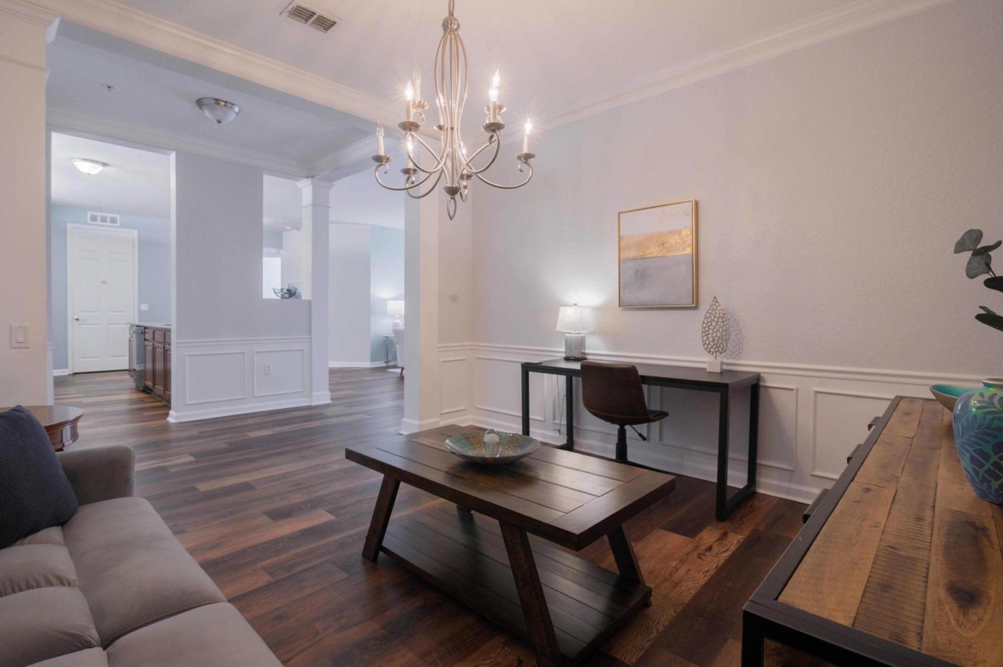New! Stunning Vista Cay Luxury Near Theme Parks, And Walk To The Convention Center