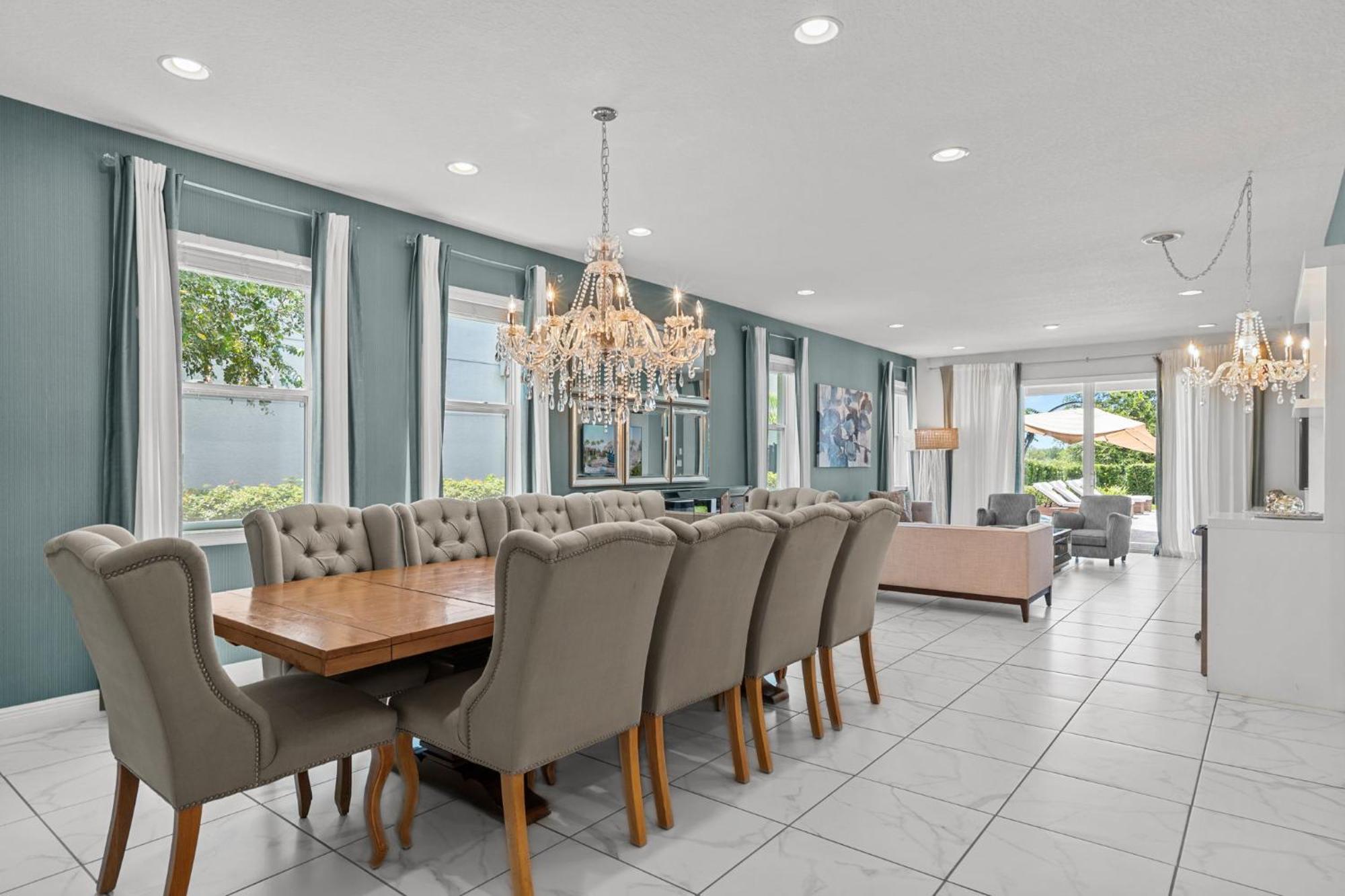 Holiday home 8 Bedrooms- 8 Bathrooms- Encore 7714fd *